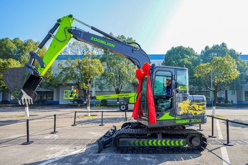 工程機(jī)械湘軍 加速邁進(jìn)新能源時(shí)代