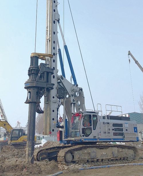 徐工重磅發(fā)布優(yōu)勢(shì)產(chǎn)品群鳳凰網(wǎng)江蘇 鳳凰網(wǎng)