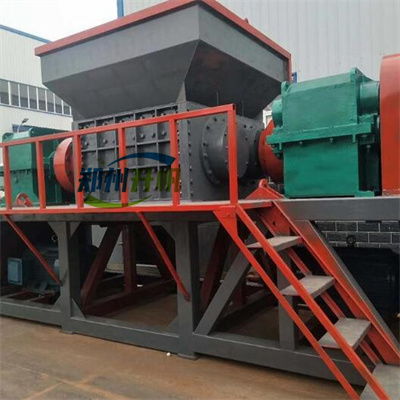 廢負壓風機如何處理,用800型負壓風機撕碎機撕碎實現重生