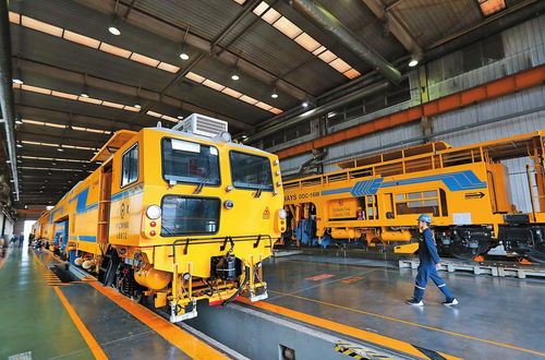 走進鐵建裝備 感受大國重器