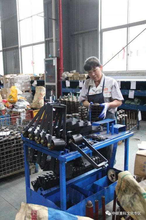 尋找 最美中聯人 丨最美 女管家 柏小金 重機公司