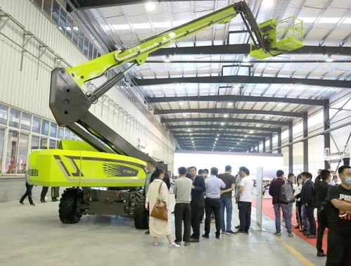 中聯(lián)高機(jī)15款新品震撼發(fā)布，展會(huì)現(xiàn)場(chǎng)斬獲9.2億元大單，引領(lǐng)重機(jī)吊具創(chuàng)新浪潮